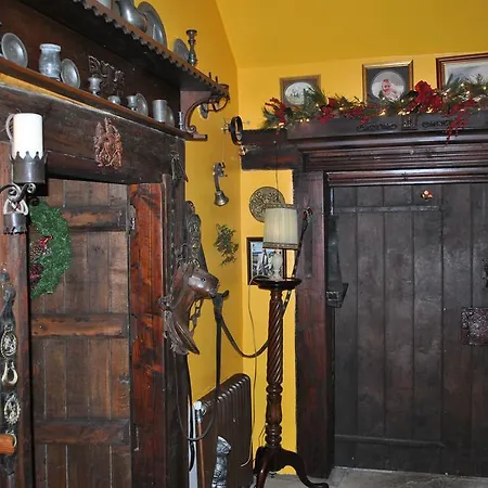 Knockaderry Bed & Breakfast