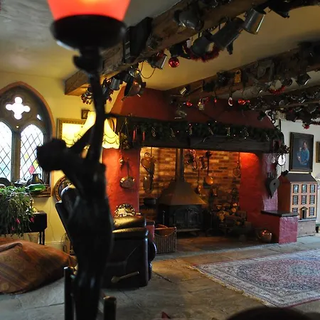 Knockaderry Bed & Breakfast 2*